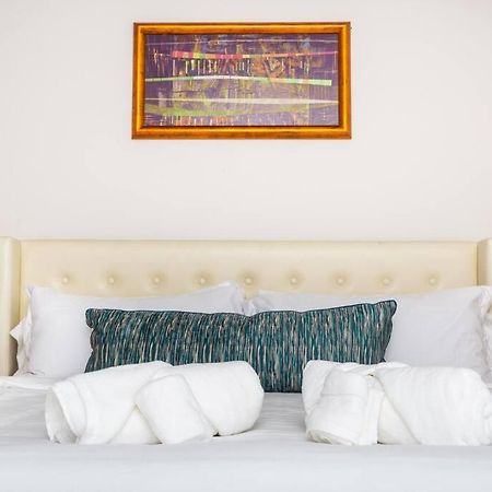 Comfy Studio With Cali King Size Mattress سان دييغو المظهر الخارجي الصورة